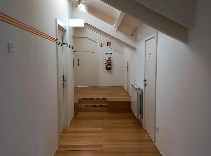 Hi Do Conde - De Juventude Hostel *